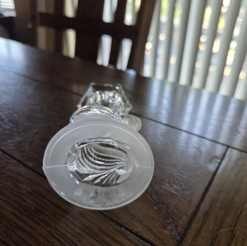 Party Lite 24% Lead Crystal Swan Taper Candle Holder - Picture 5 of 6